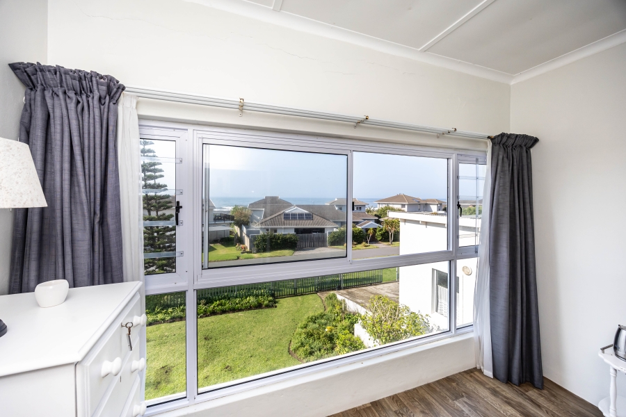 4 Bedroom Property for Sale in Kidds Beach Eastern Cape